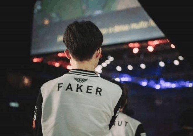 MIBR 和 TNL 被淘汰， Virtus.pro 和 NAVI 继续在 BLAST Bounty Fall 2025： 关闭资格赛中竞争