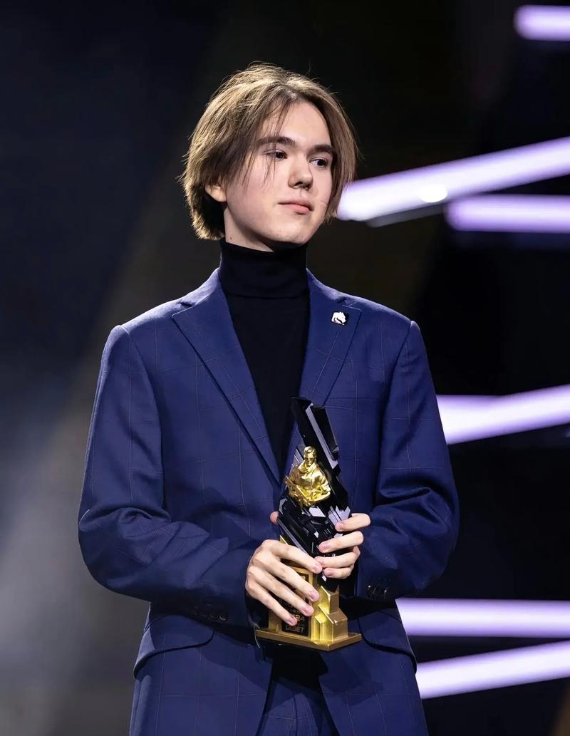 Generation Gaming 是什么？Morgan Jax 在团队战中势不可挡， OKSavingsBank BRION 扫荡 Generation Gaming 并将对手送入首场败局